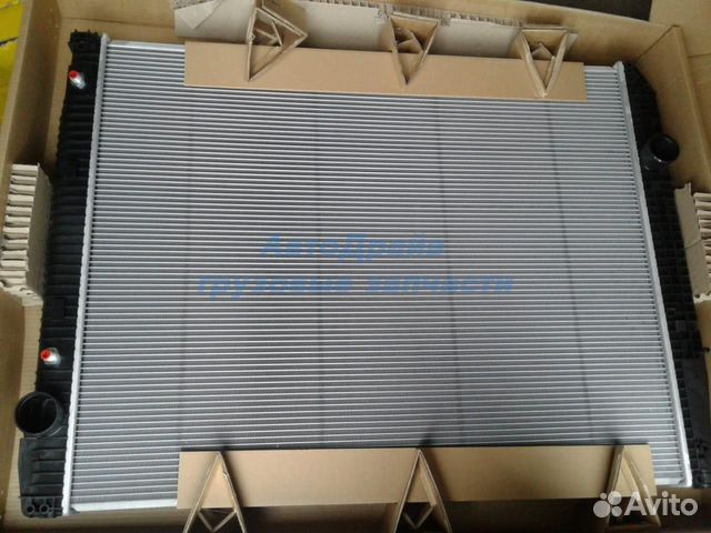 Радиатор Мерседес Актрос системы охлаждения