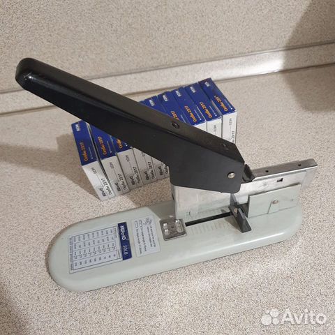 Степлер KW-Trio 50-LB на 210 листов