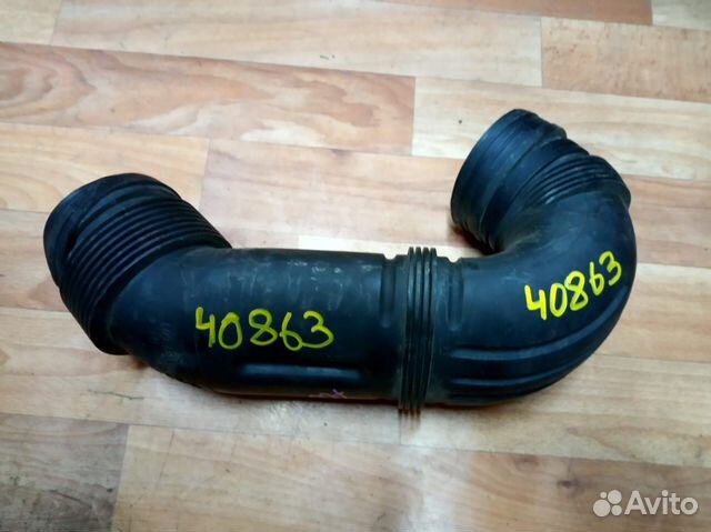 Патрубок воздушный Audi/ Q7/ 4LB/ 2007-2015г./ Vol