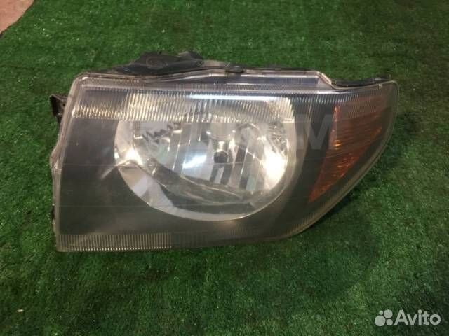 Фара Mitsubishi Pajero io