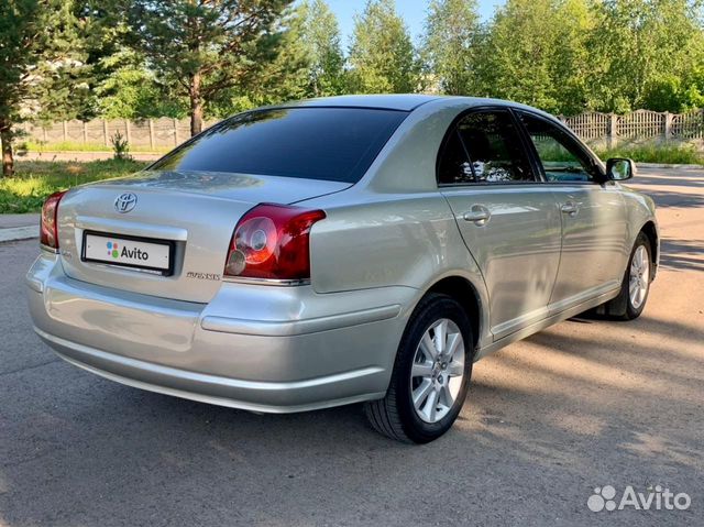 Toyota Avensis 1.8 МТ, 2008, 260 000 км