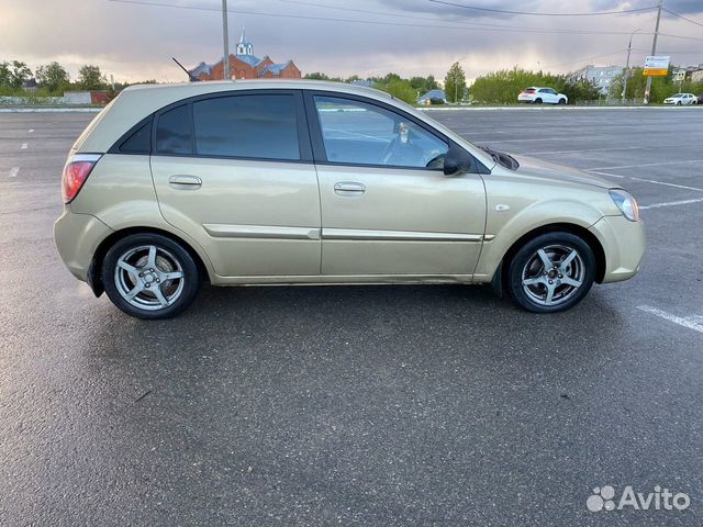 Kia Rio 1.4 AT, 2011, 199 000 км