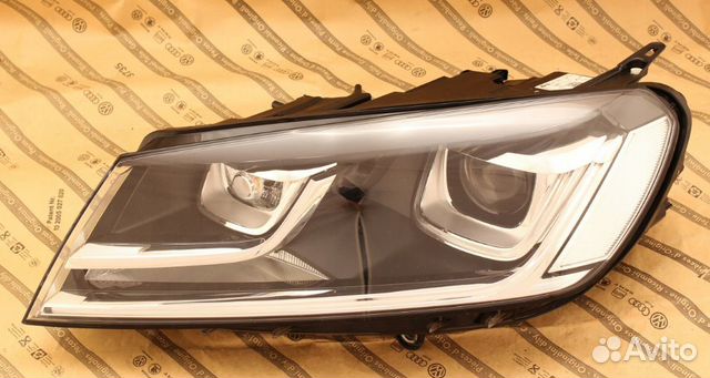 Фара левая VW touareg 2 рест 14+ BI-xenon LED