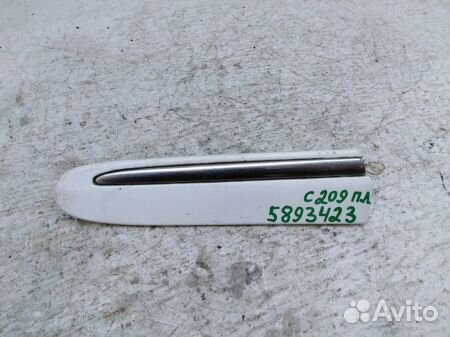 Молдинг переднего левого крыла