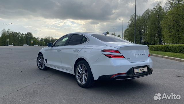 Genesis G70 2.0 AT, 2021, 5 500 км