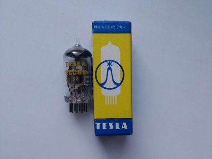 Радиолампа Tesla ECC88