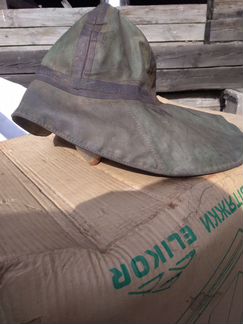 Старинный подшлемник пожарного