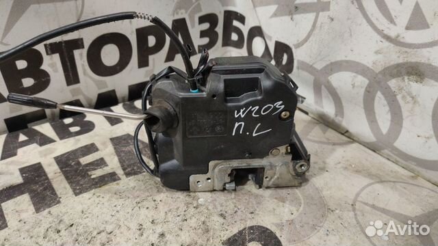 Замок передней двери левый Mercedes W203