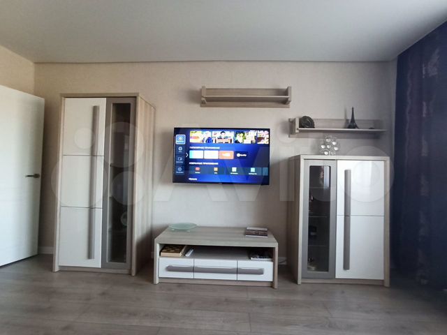 2-к. квартира, 55 м², 3/9 эт.