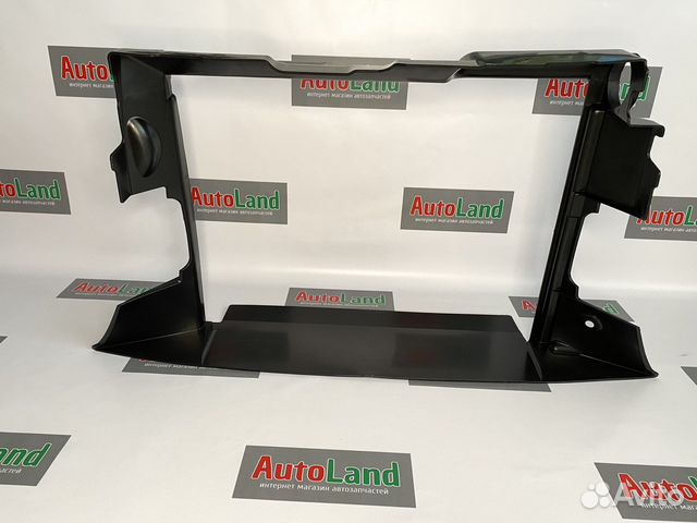 Щиток радиатора Веста