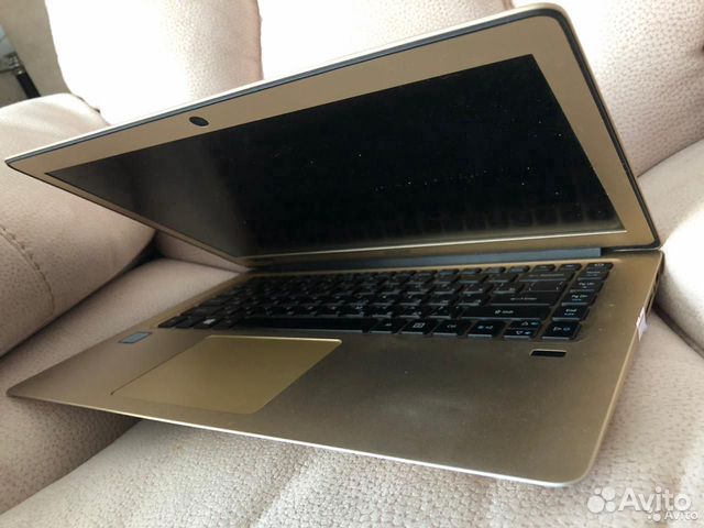 Крутой ультрабук от acer, металл, core I5 7200+250