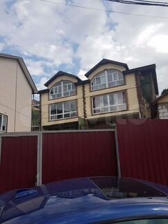 Коттедж 210 м² на участке 3 сот.