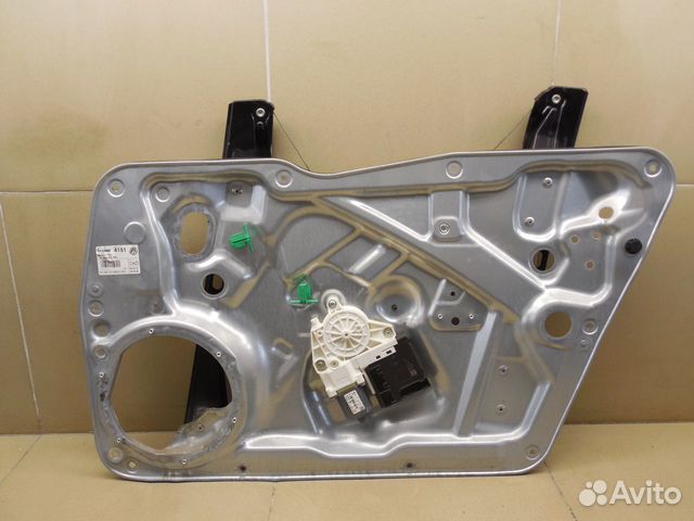 Стеклоподъемник электр. передний правый Tiguan 201