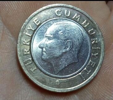 Монеты 1 лира и 25 куруш Турция