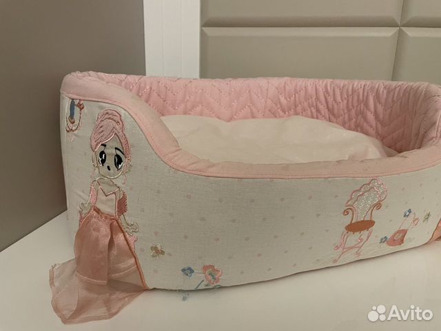 Лежанка для кошек, собак