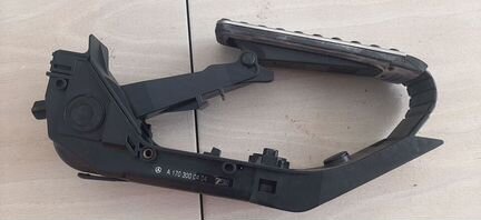 Педаль газа Mercedes C-Class W203