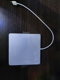 Дисковод Apple USB SuperDrive