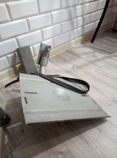 Подставка настенная под телевизор и DBD