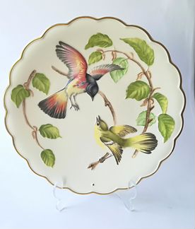 Блюда и тарелки с птицами. Фарфор. Англия
