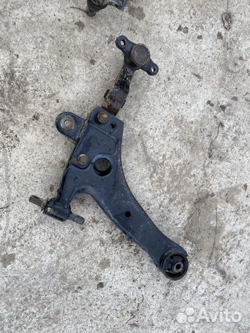 Рычаг передний правый Хендай Соната 5 EF