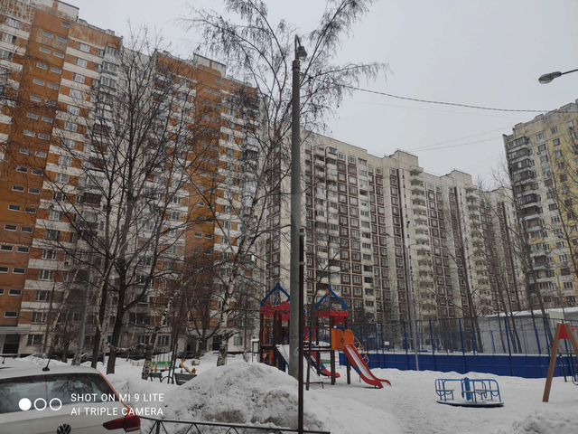 2-к. квартира, 53 м², 2/17 эт.