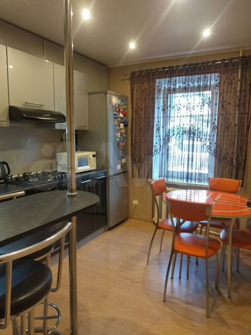 3-к. квартира, 65 м², 1/5 эт.
