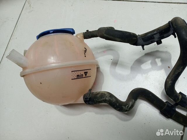 Volkswagen Jetta (NF) бачок расширительный