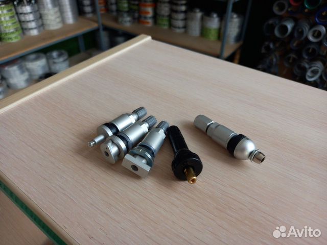 Вентиля под датчик давления в наличии