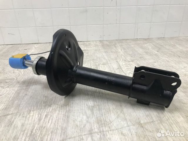 Амортизатор передний правый Mitsubishi Pinin H76W