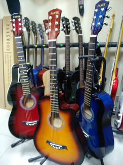 Гитары новые, чехлы, струны, медиатор