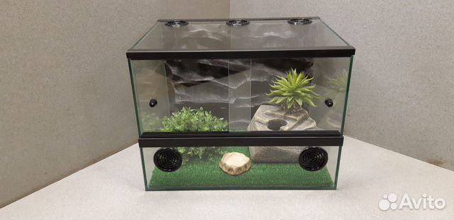 Обзорные террариумы