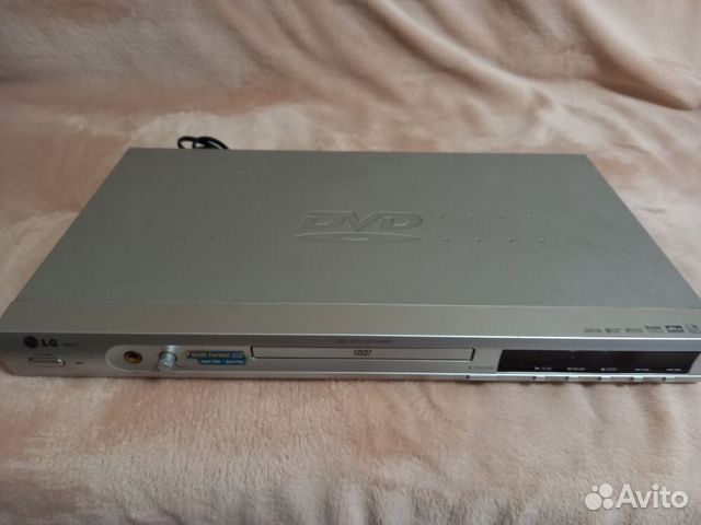 DVD плеер LG DK377