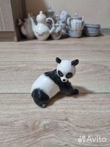 Фарфоровая статуэтка панда лфз