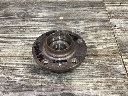 Ступичный подшипник задний Фольксваген Поло