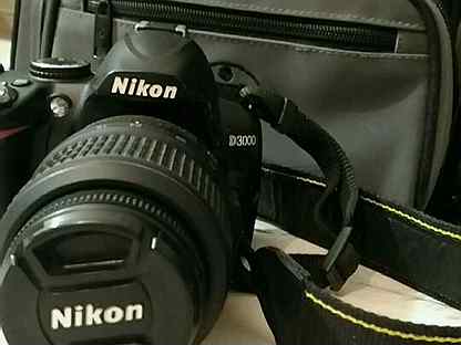 Фотоаппарат зеркальный Nikon D3000