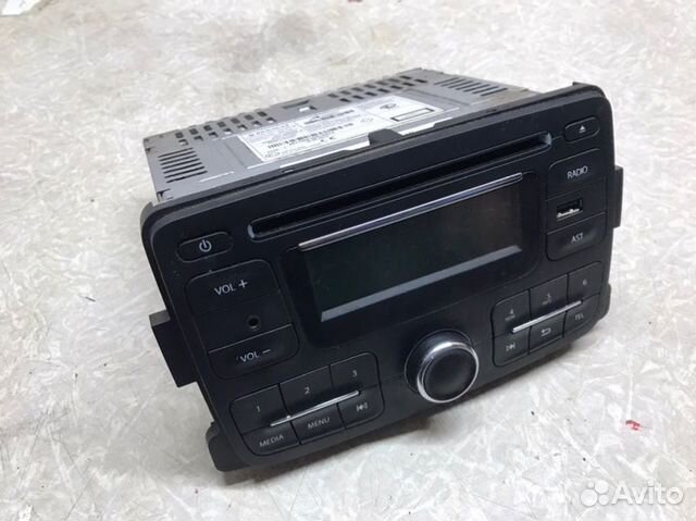 Магнитола Renault Logan 2 Логан седан 1.6 К7М 2015