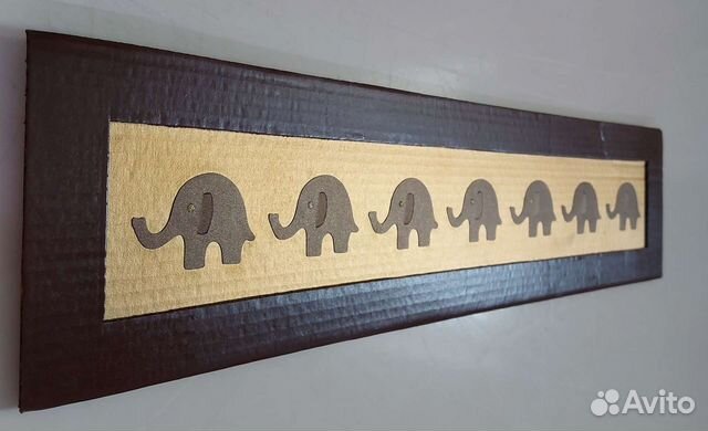 Пано картина 7 слонов счастья на золотом фоне