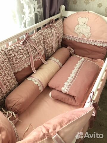 Комплект бортики в детскую кроватку