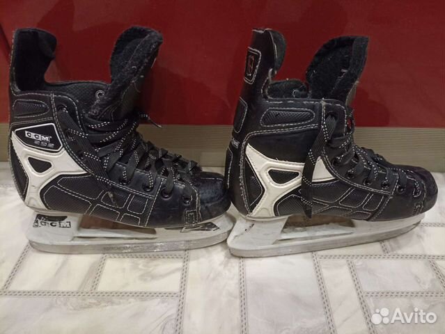 Коньки хоккейные 35 размер