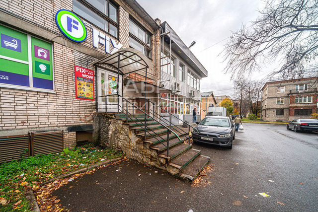 Торговая площадь, 345 м²