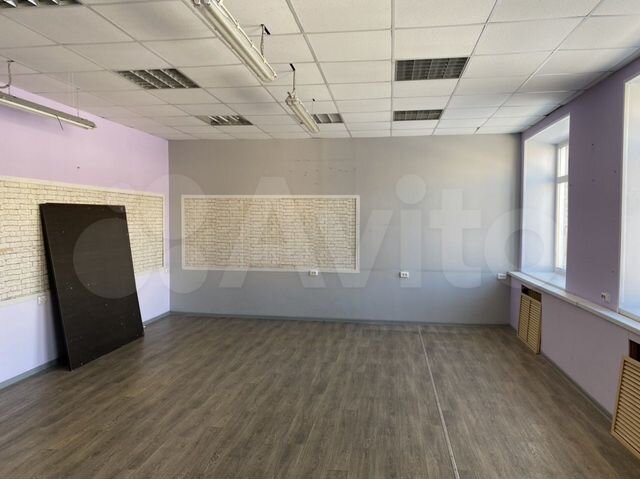 Торговая площадь, 60 м²