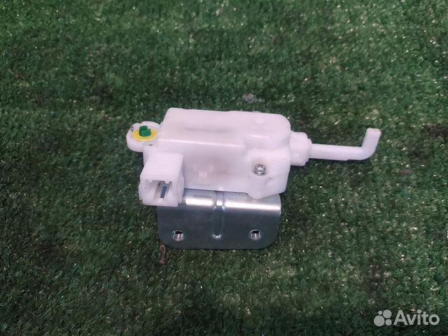 Замок лючка бензобака Honda Accord 8 (CU) 2009