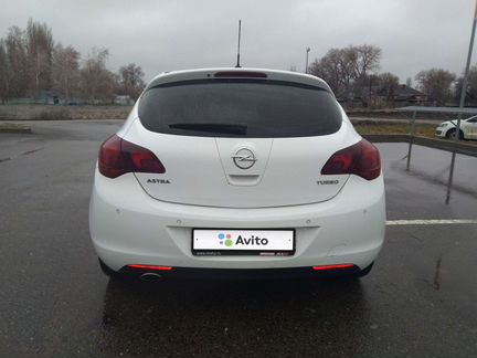 Opel Astra 1.4 МТ, 2011, 197 500 км