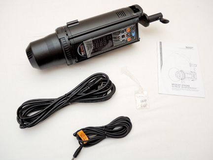 Студийный импульсный свет