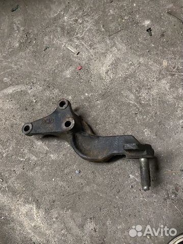 Крепление двигателя mazda 323 f BA