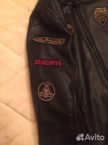Кожаная куртка Ducati