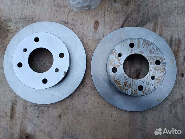 Передние тормозные диски Nissan Primera P10