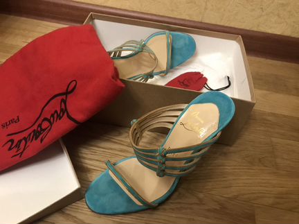Босоножки Christian Louboutin 37,5 размер