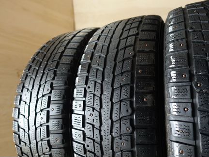 215 60 17 Dunlop SP Winter ICE 01 38DX