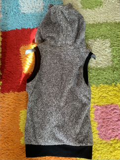 Жилет с ушками